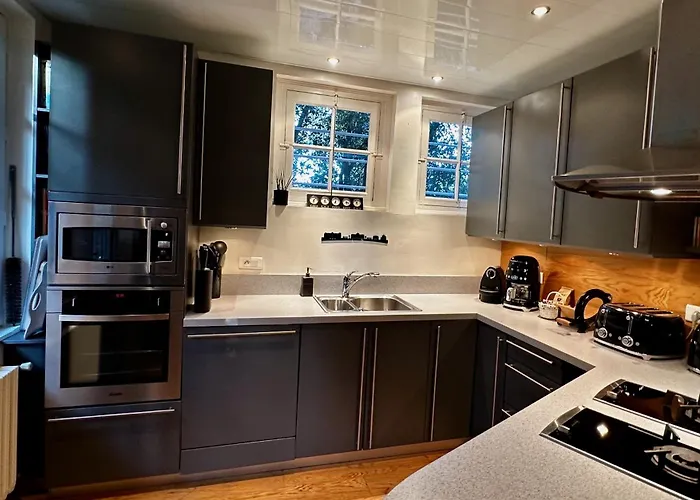 Holiday home Maison De Famille Les Pins *